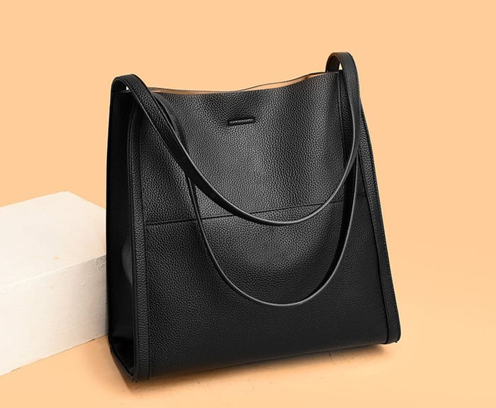 Levoire | Femme Sac fait main avec bandoulière Noir