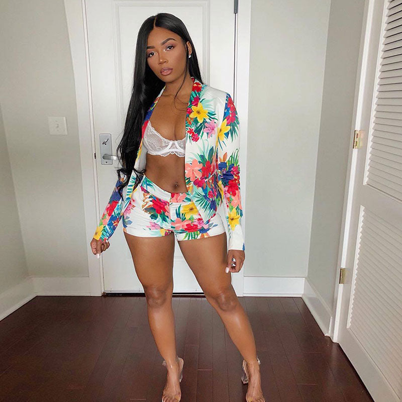 Levoire | Blazer et Shorts Imprimé Fleurs Sexy BLANC