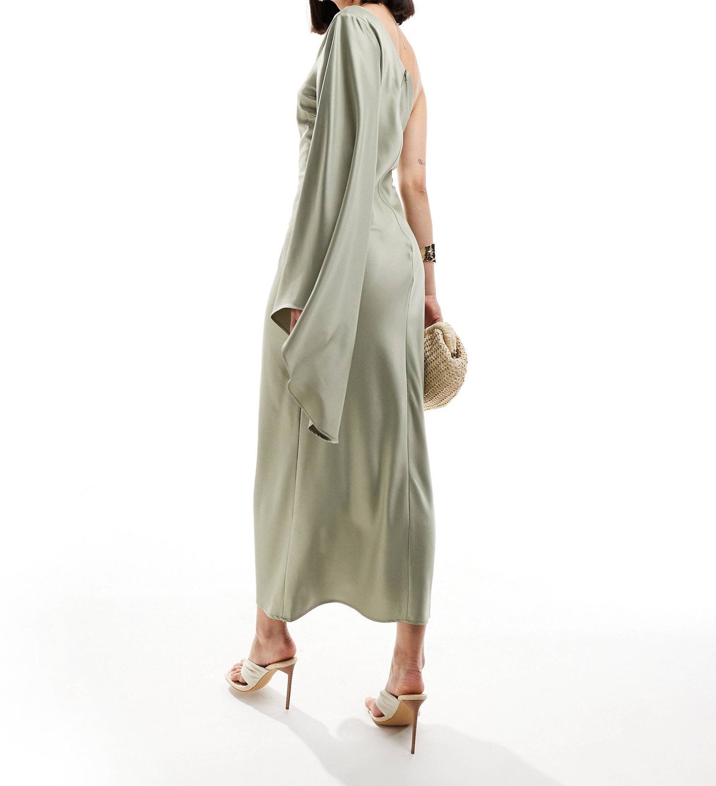 Levoire | Élégante Robe Longue À Manches Avec Volants Et Une Épaule