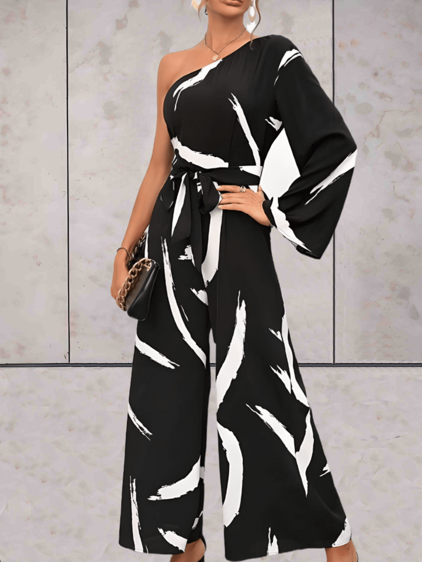 Levoire | Combinaison Noire Avec Épaule Latérale Et Rayures Blanches