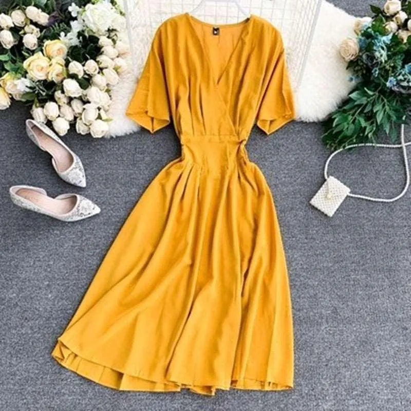Levoire | Robe unie à encolure en V Jaune Une taille