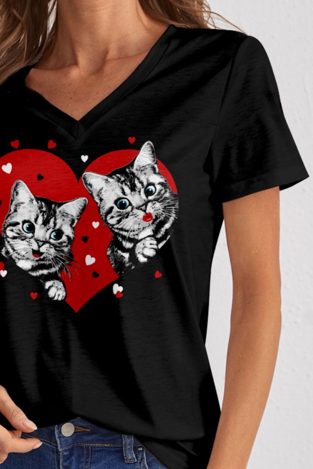 Levoire | FAM-FAM Chat V-neck T-shirt à manches courtes