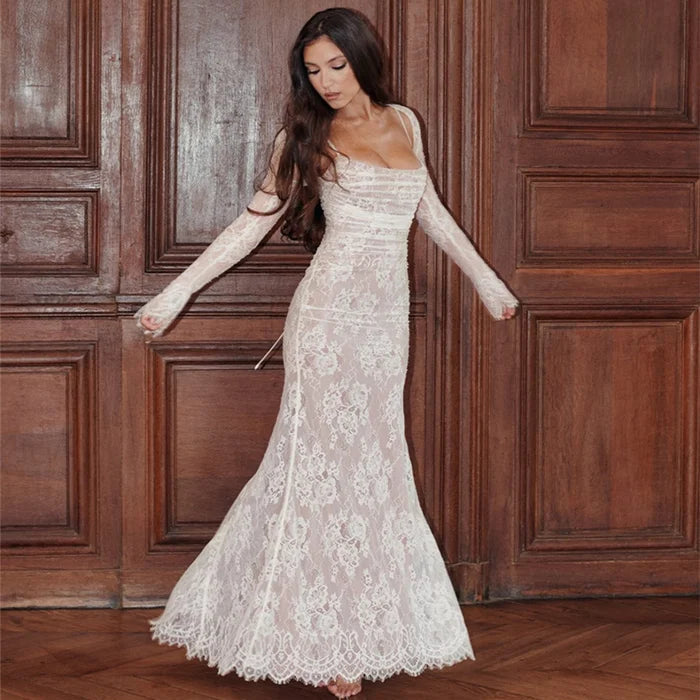 Levoire | Robe longue avec cordon et détails en dentelle Blanche