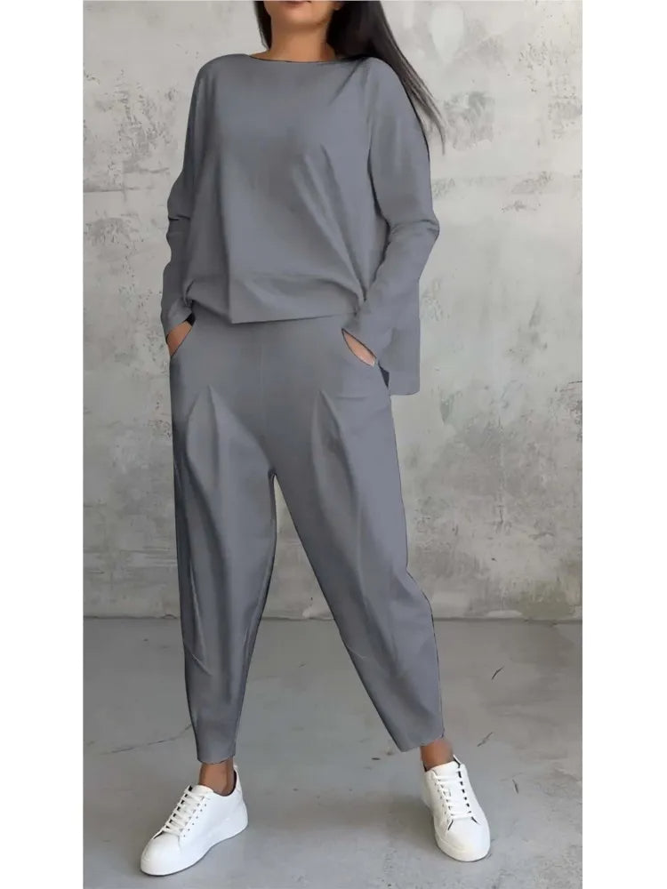 Levoire | Ensemble Éléga Nt Deux Pièces Avec Haut À Manches Longues Et Pantalon Gris