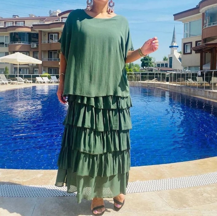 Levoire | Robe à couches élégante à manches courtes Vert