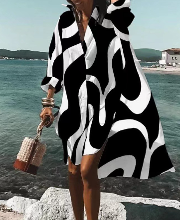 Levoire | Robe de ville de coupe régulière avec col chemise et manches longues Noir