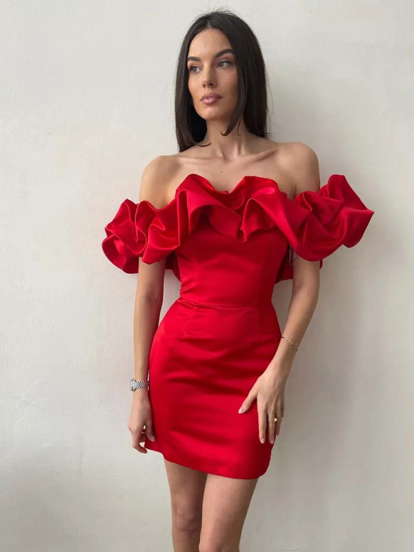 Levoire | Robe en satin à volants et décolleté bardot Rouge