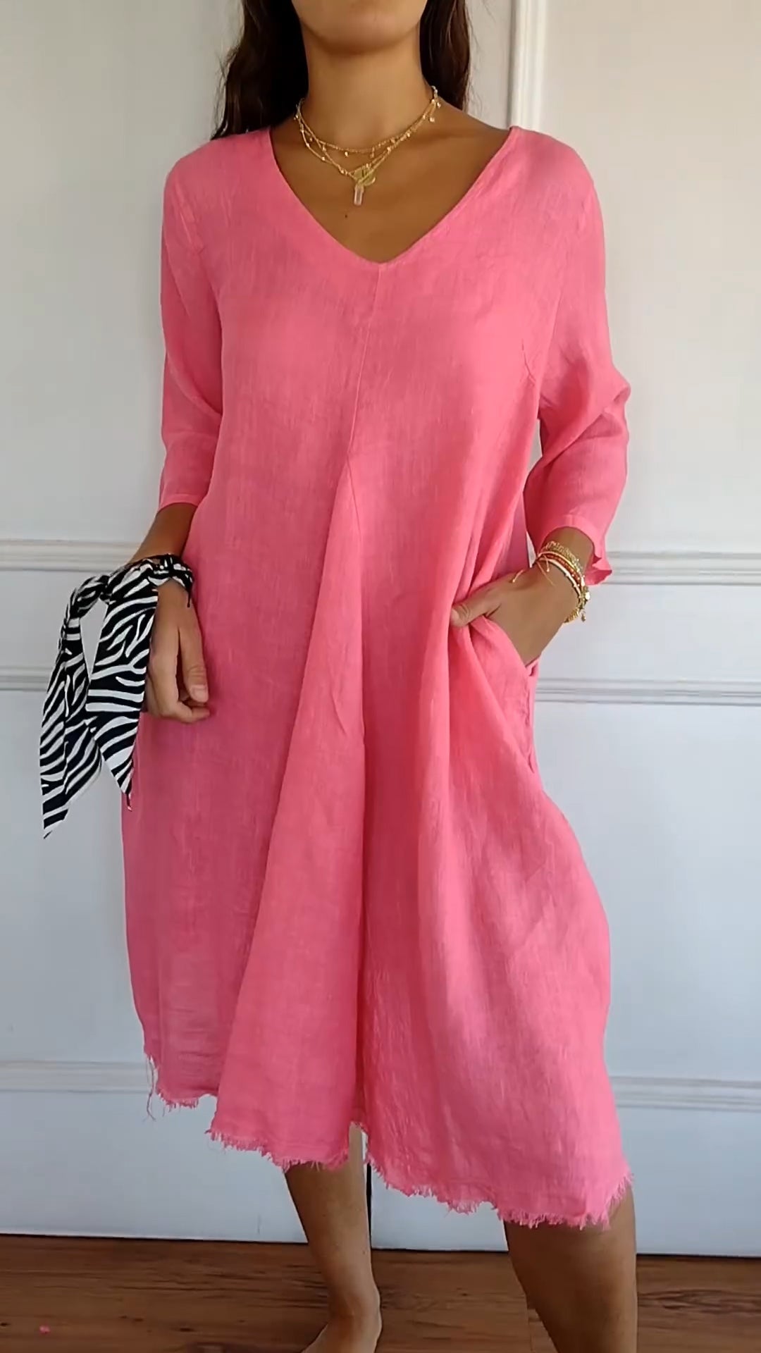 Levoire | Robe à encolure en V en coton et lin Rose