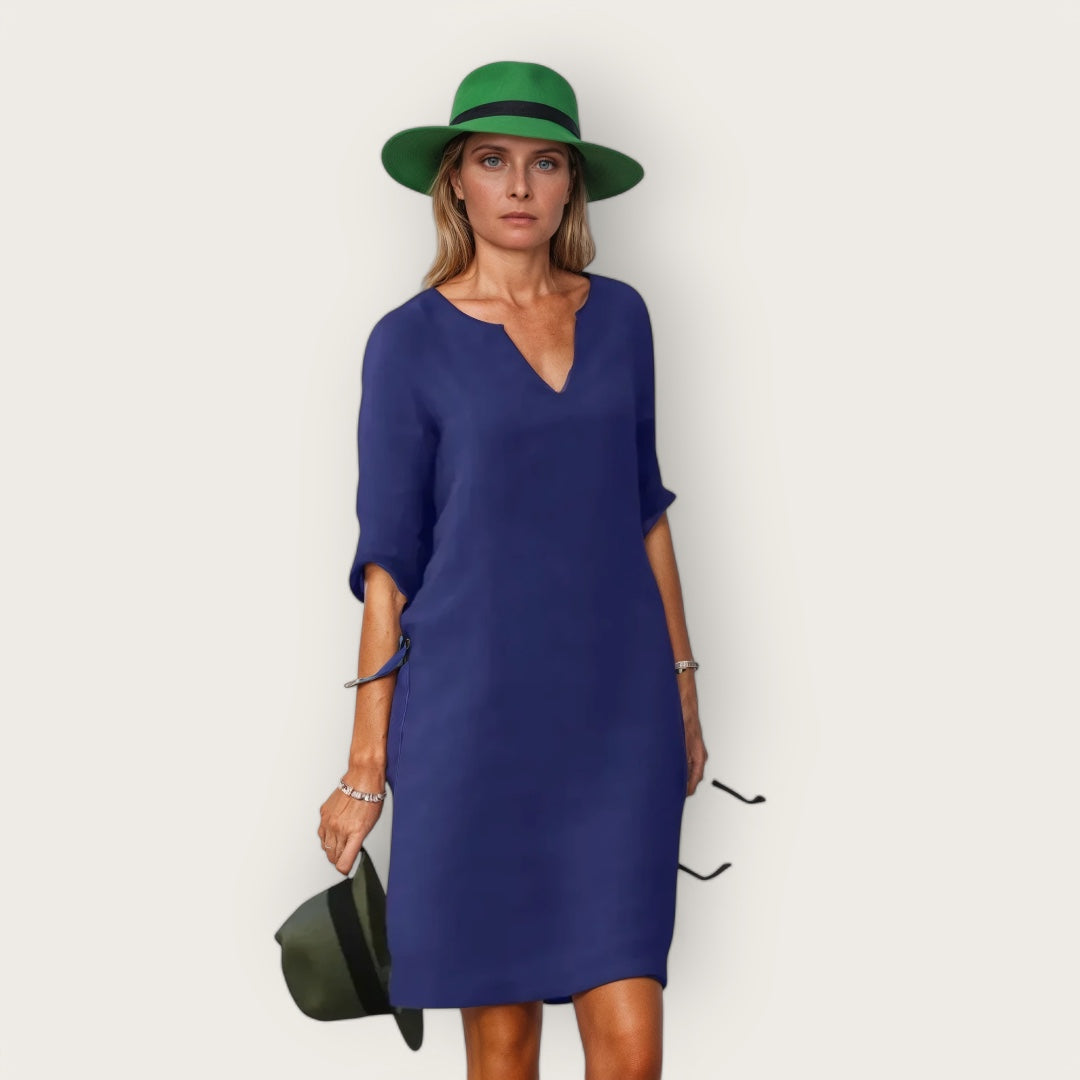 Levoire | Robe élégante avec décolleté en V Merinisinsininen