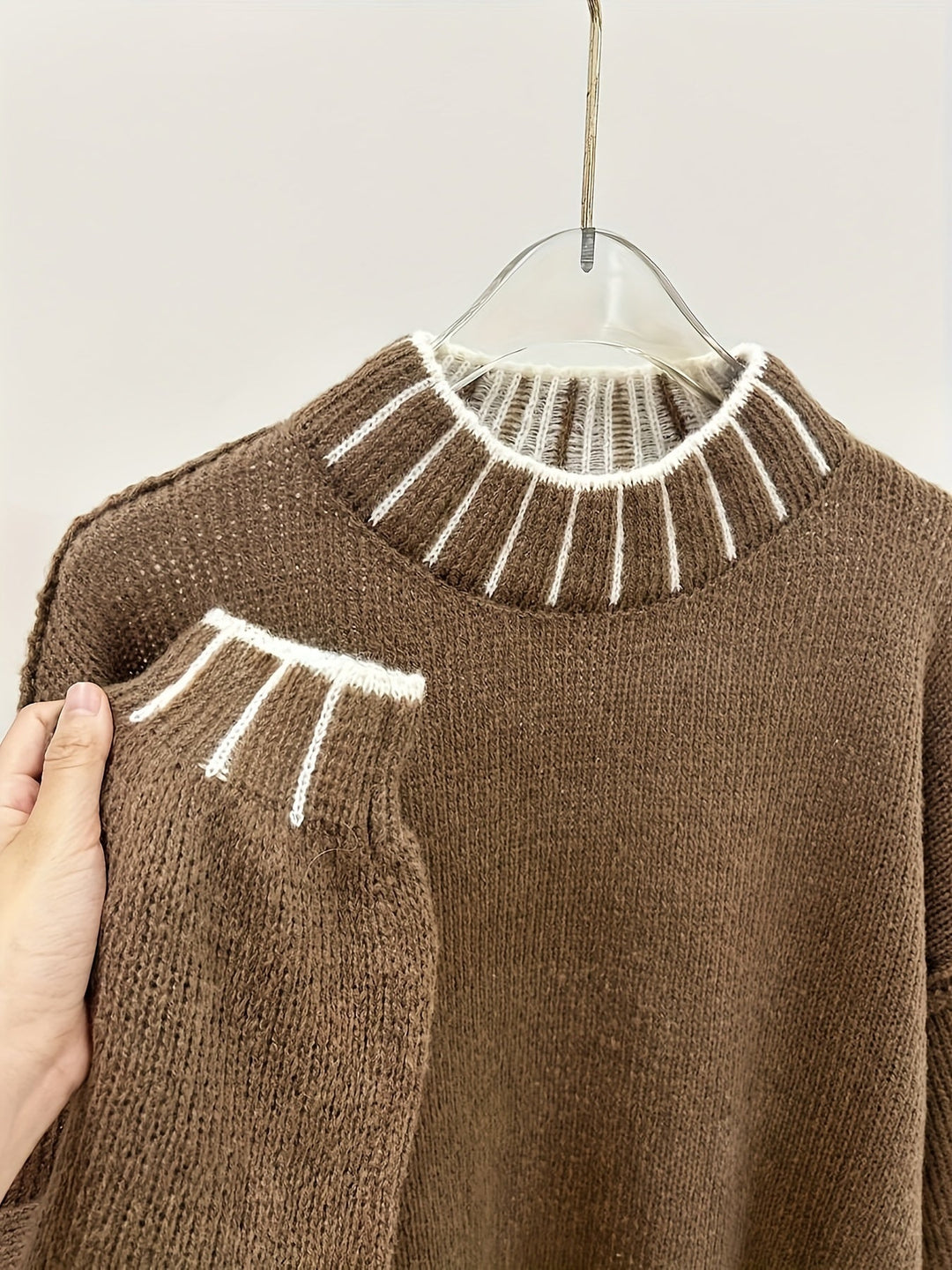 Levoire | Pull À Col Rond Avec Motif Contrastant