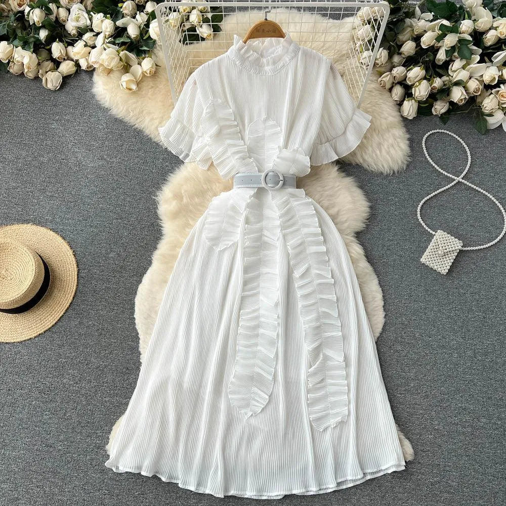 Levoire | Robe maxi à manches longues avec des volants plissés Blanc Taille libre