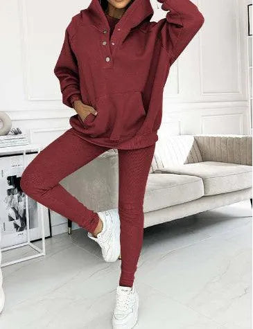 Levoire | Accessoires féminins avec sweat et pantalons