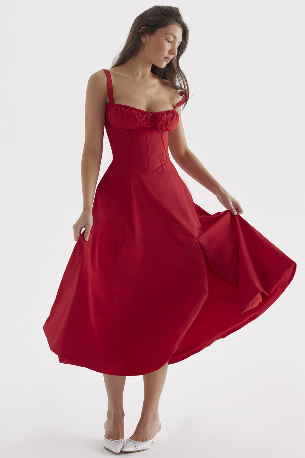 Levoire | Robe fleurie à bretelles pour femmes intemporelle Rouge