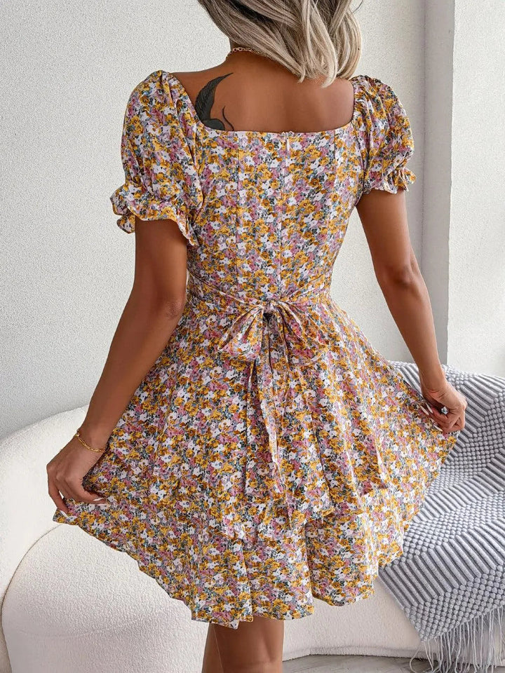 Levoire | Robe d'été à taille haute à manches courtes