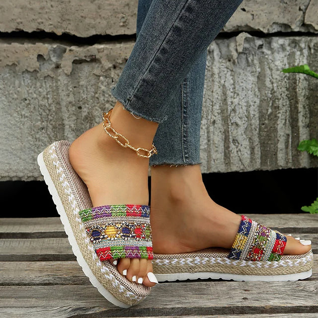 Levoire | Pantoufles De Luxe À Plateforme Boho Avec Détails Pour Femmes