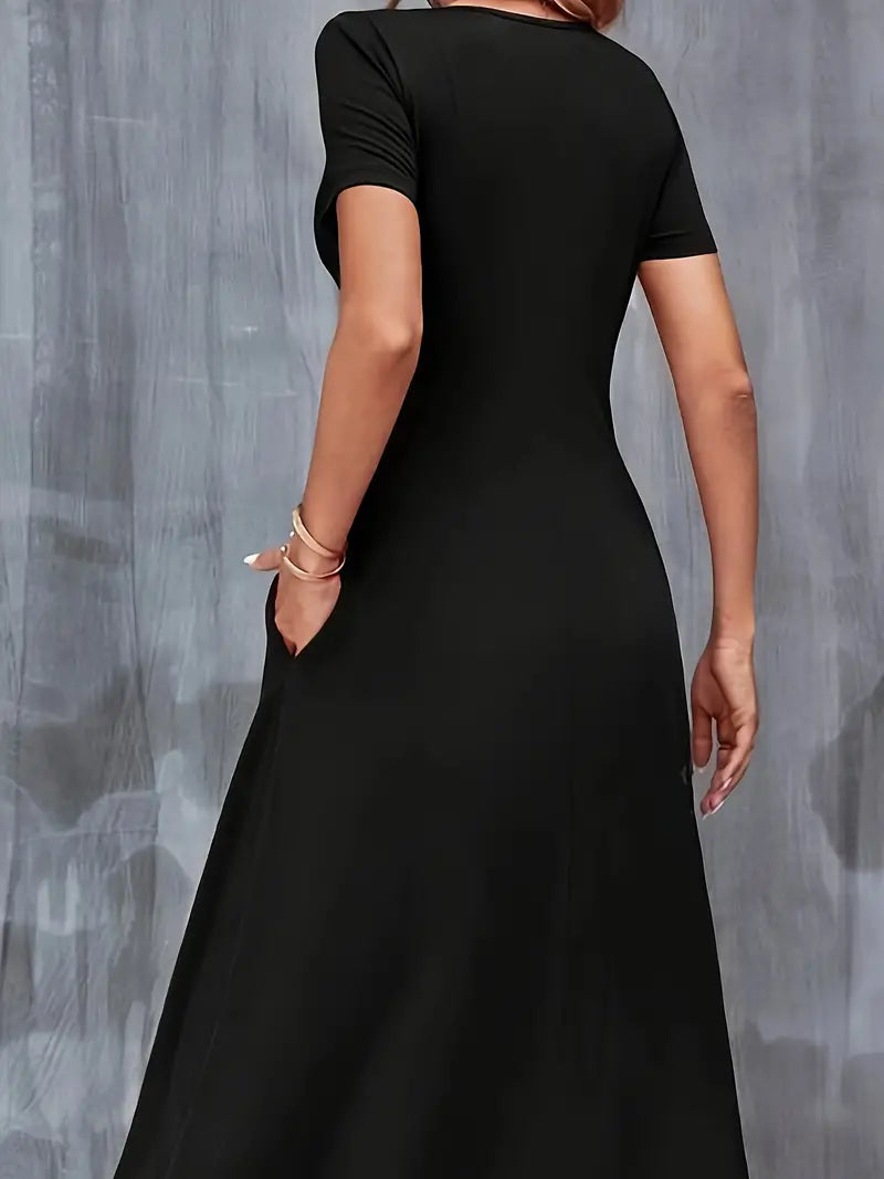 Levoire | Robe À Manches Courtes Avec Décolleté En V