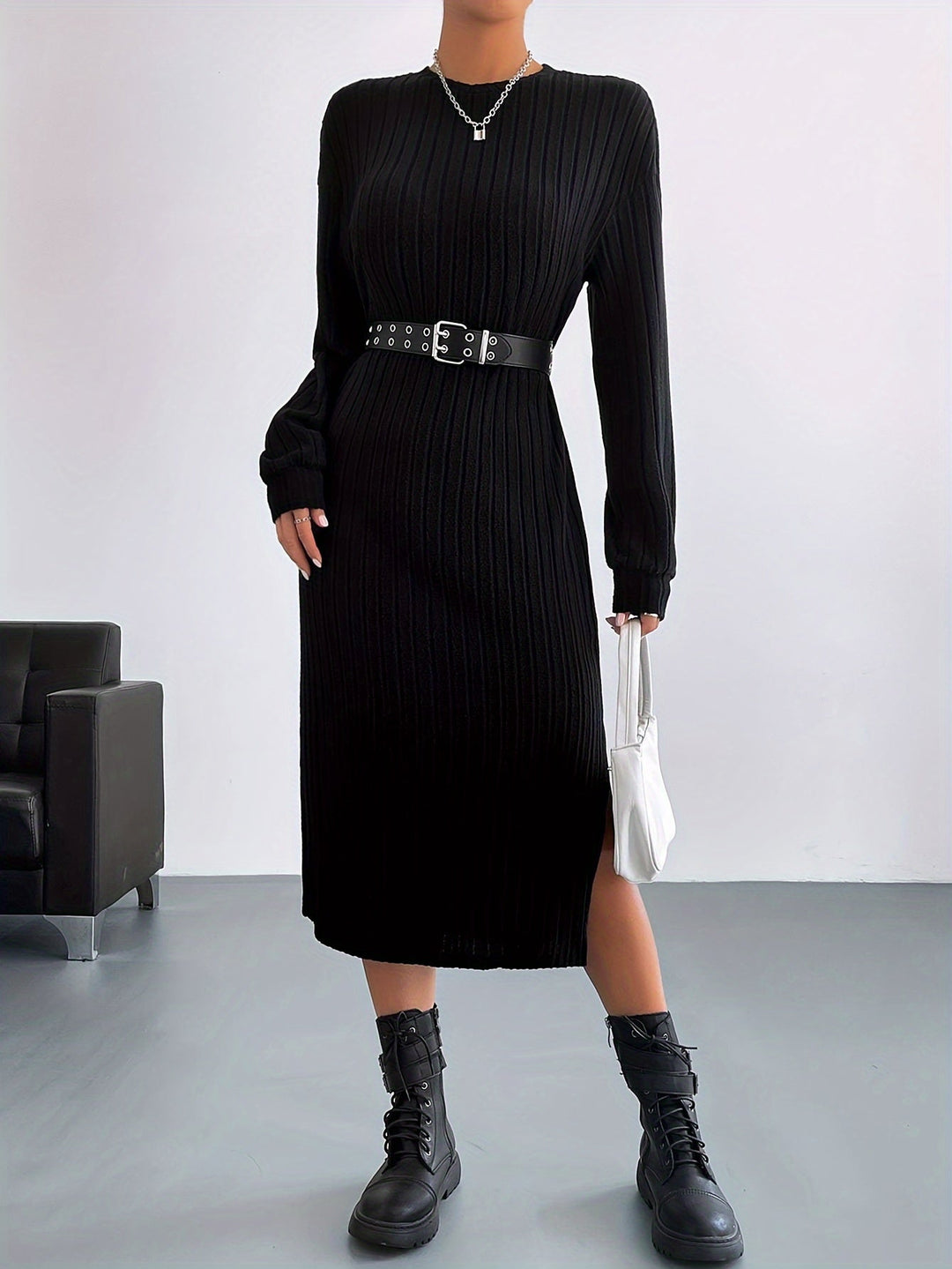 Levoire | T-Shirt Élégante Robe Avec Ourlet Asymétrique Noir