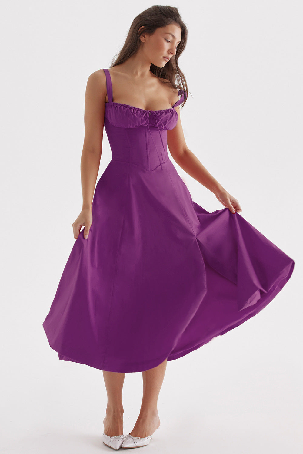 Levoire | Robe fleurie à bretelles pour femmes intemporelle Violet