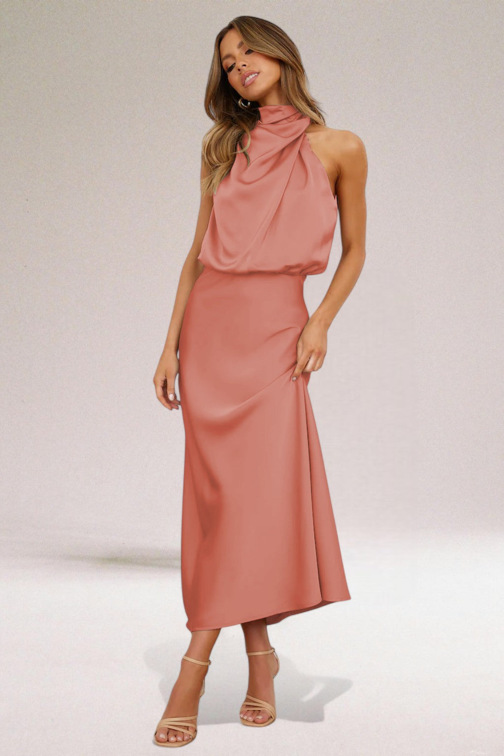 Levoire | Élégant Robe Maxi Halter En Satin Pour Femmes Rosa