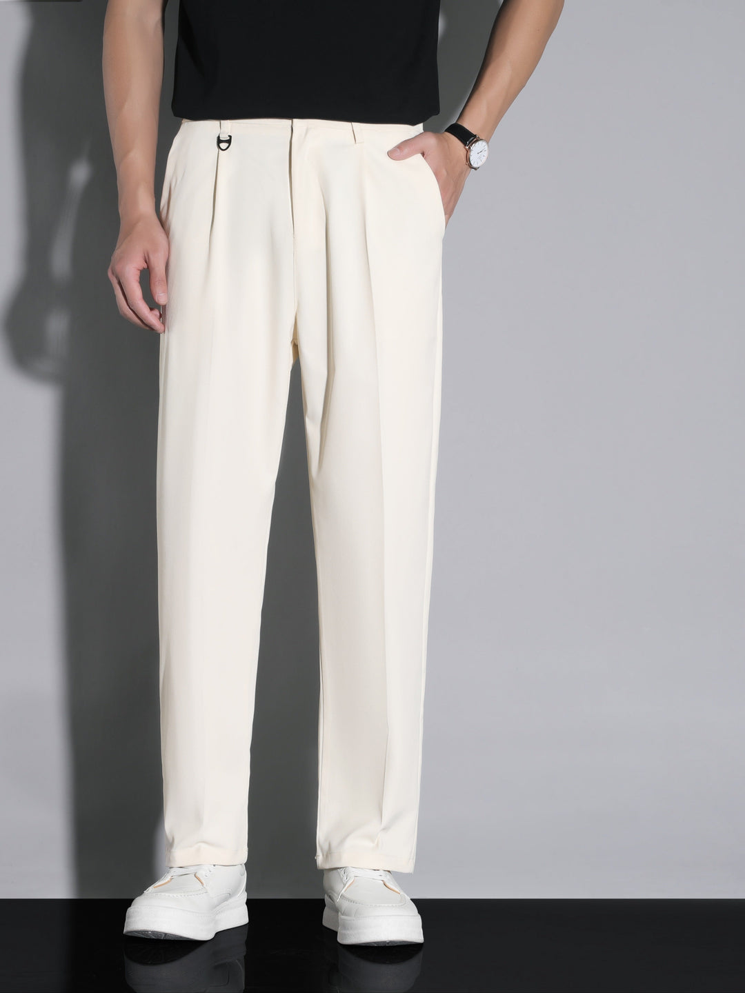 Levoire | Pantalons Pour Hommes Unicolores En Polyester, Tissu Non Extensible Abricot