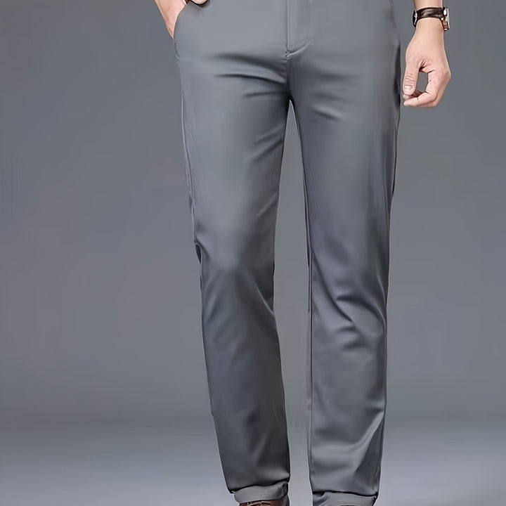 Levoire | Combinaison Élégante Pour Homme En Tissu Élastique Avec Un Design Uni