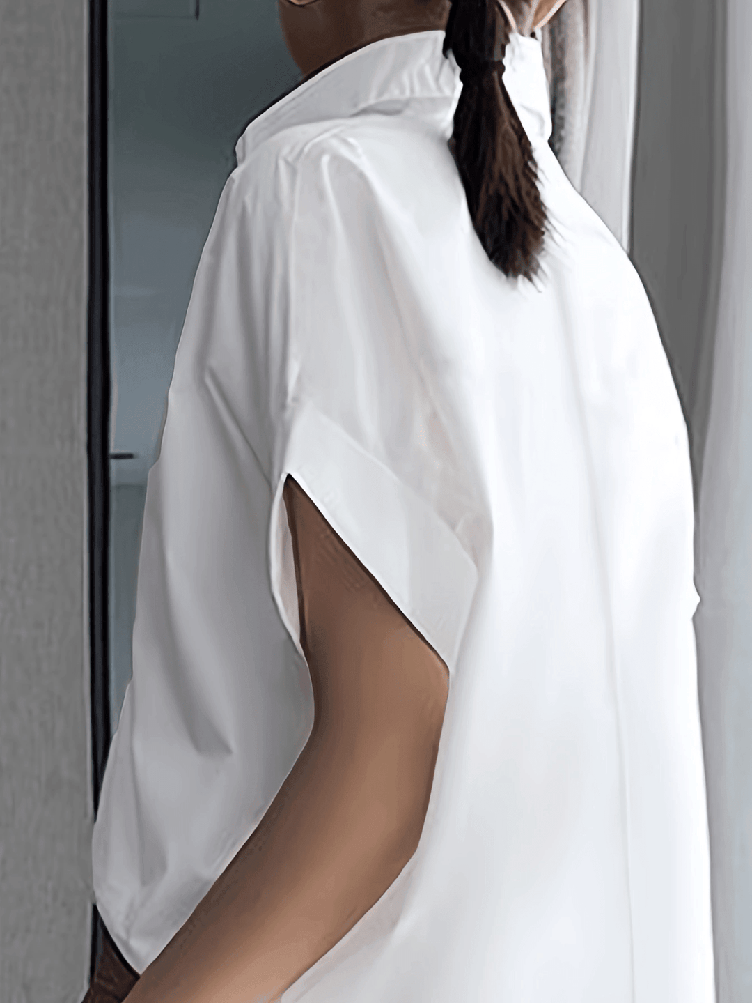 Levoire | Élégante Blouse À Col Revers Semi-Transparente