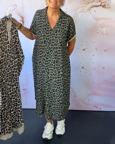 Levoire | Robe À Imprimé Léopard À Décolleté En V Avec Manches Courtes