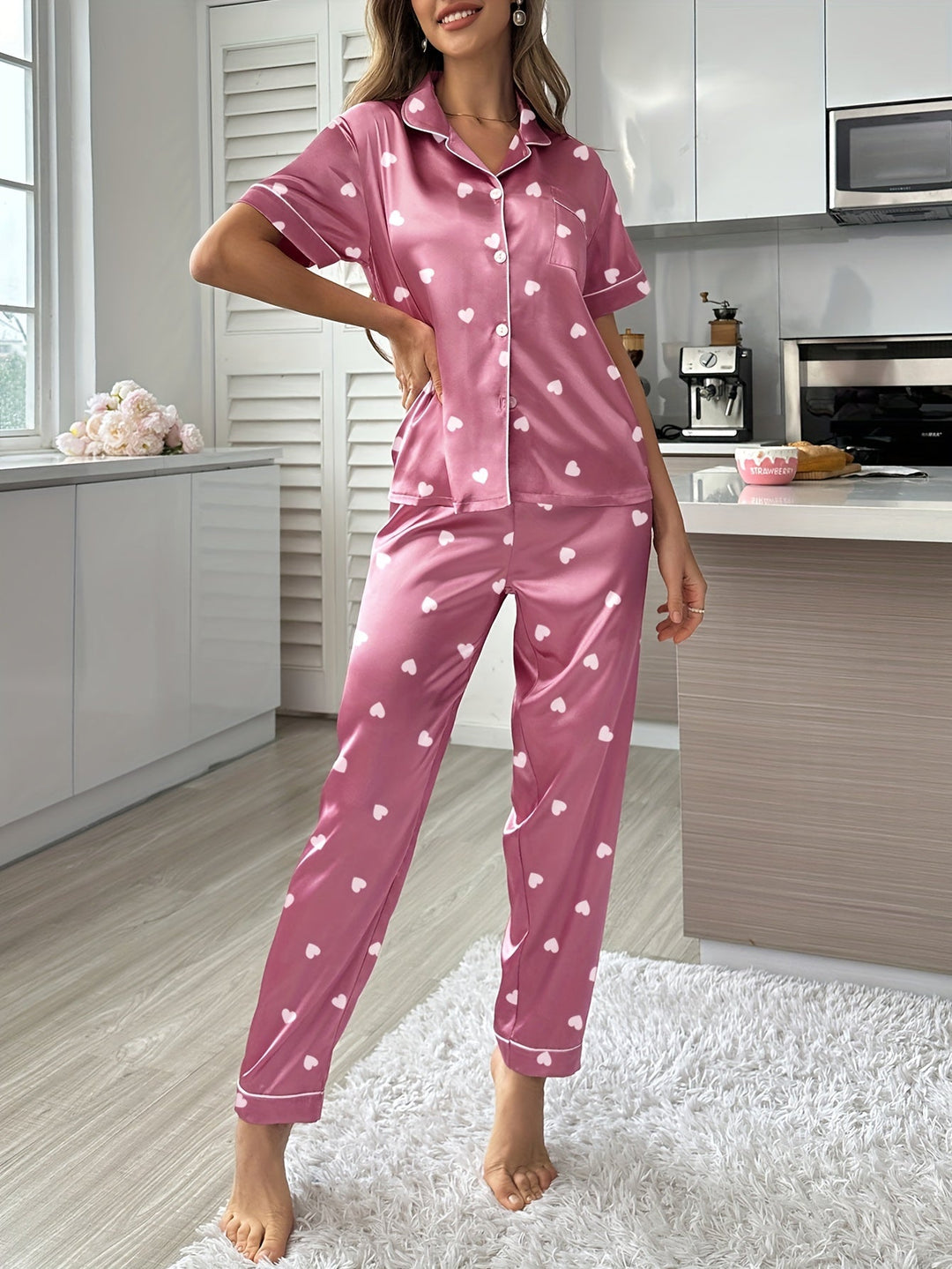 Levoire | Pyjama En Satin Série À Manches Courtes Et Avec Des Pantalons Élastiques Rose pâle+blanc