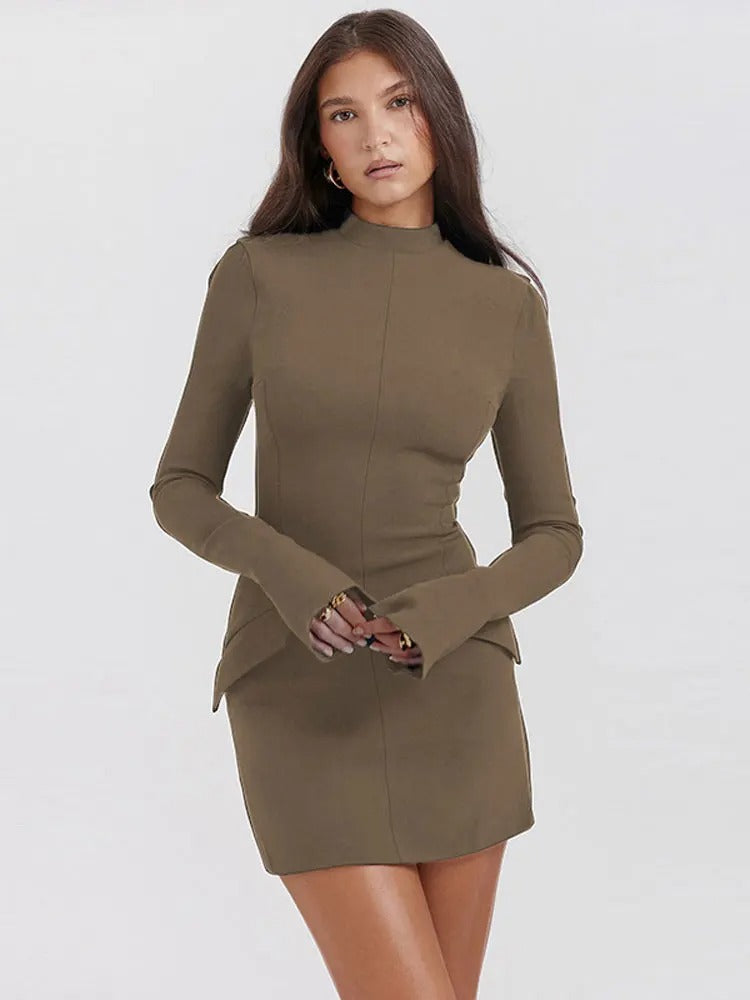 Levoire | Élégant et confortable robe à col montant Khaki