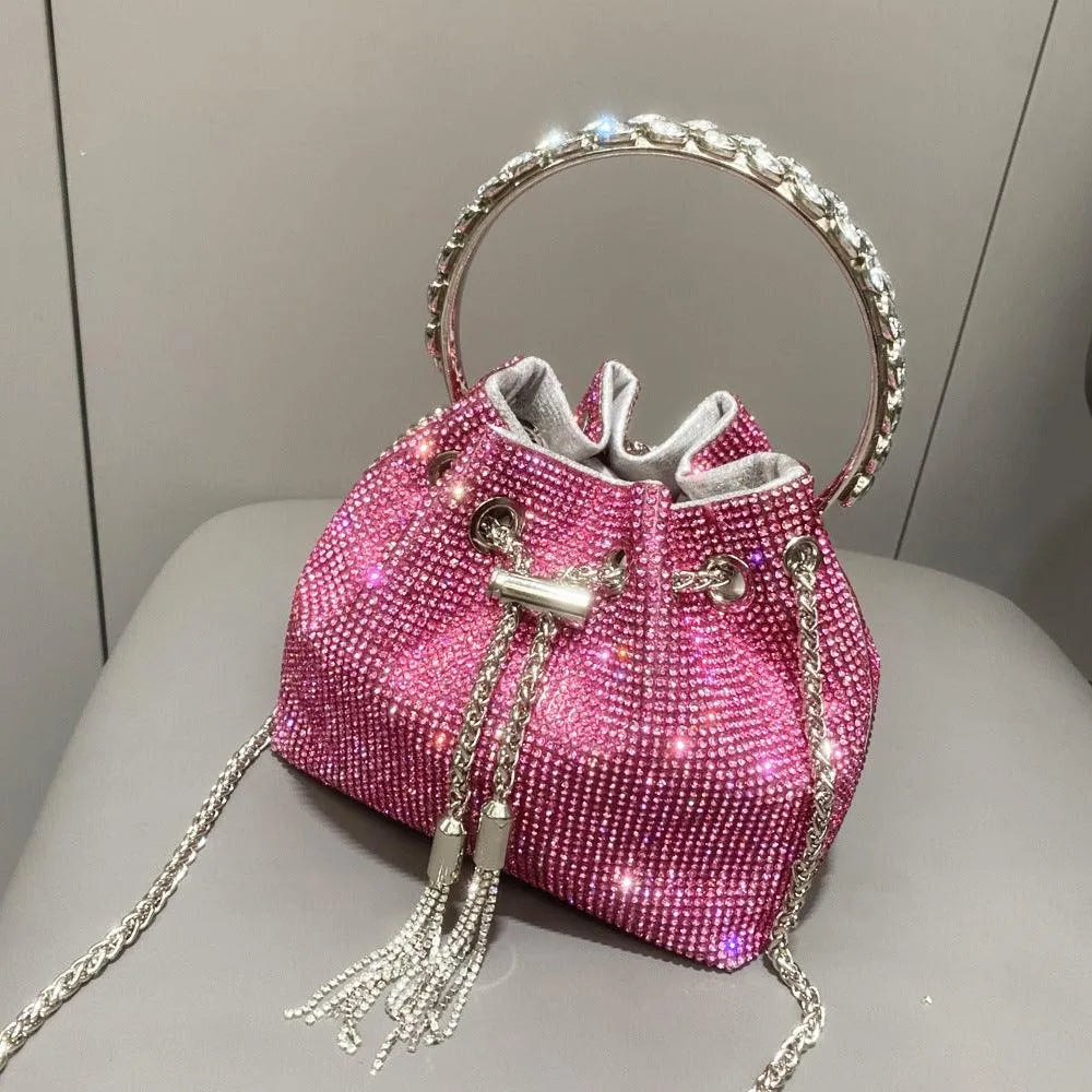 Levoire | Sac pour femmes avec des diamants brillants Rosa Rouge Taille M