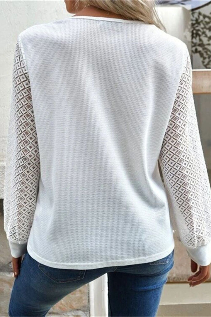 Levoire | Bouton décoratif T-shirt à col en V à manches longues