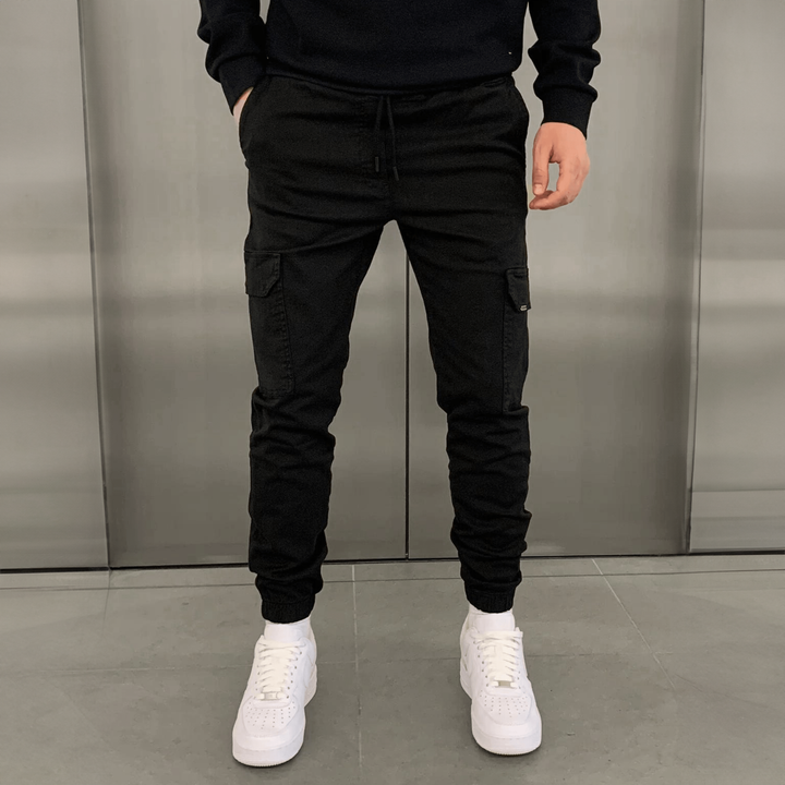 Levoire | Jogger Cargo Technique Et Polyvalent Nero