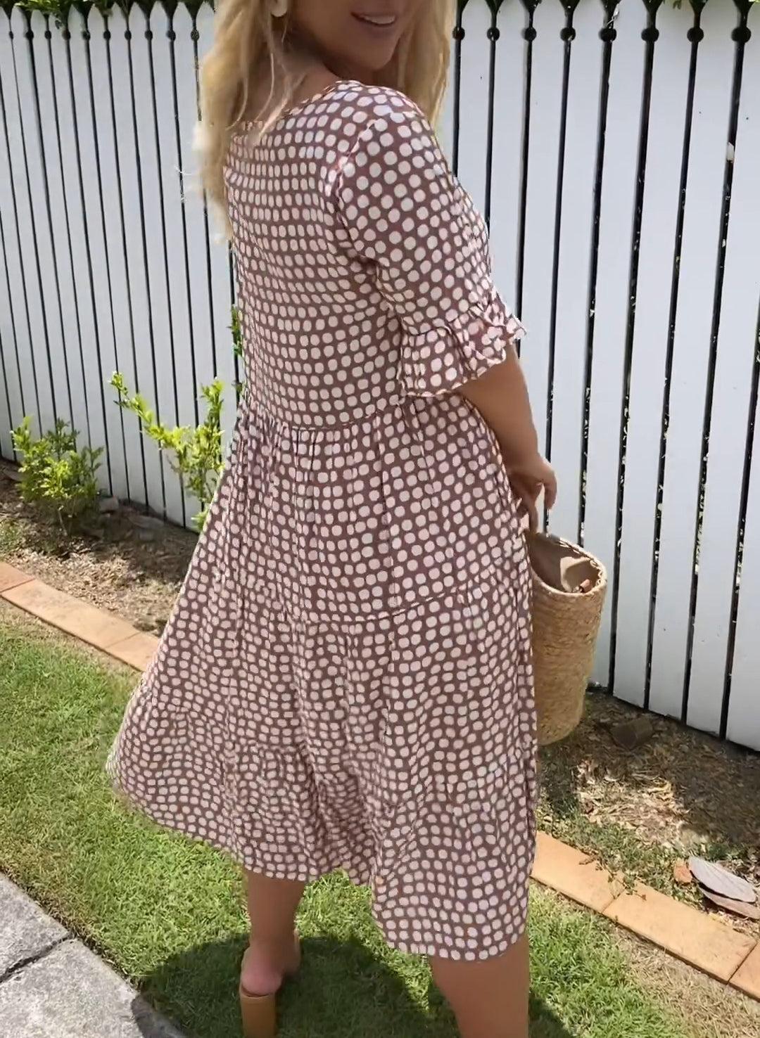 Levoire | Robe Midi Courte Manches Courtes Avec En Col Rond