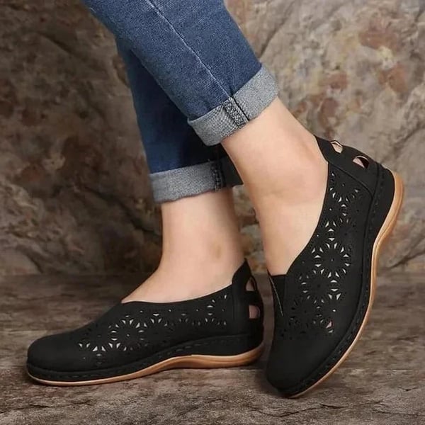 Levoire | Chaussures Pour Femmes À Trous Élastiques Noir