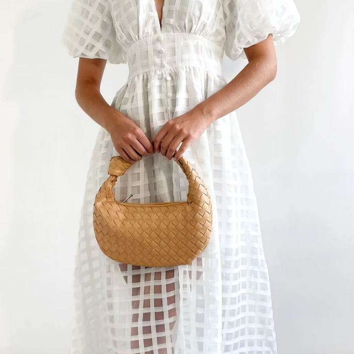 Levoire | Robe Longue En Tulle Avec Des Manches Bouffantes