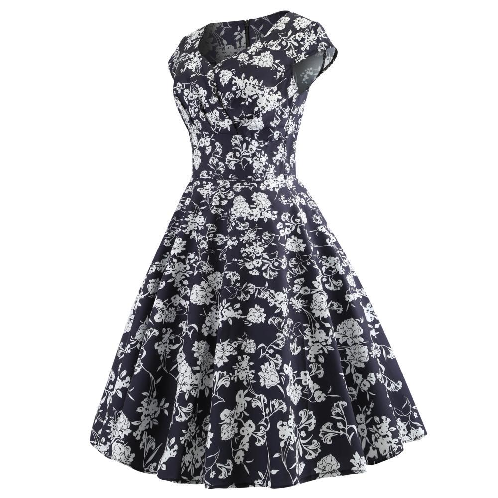 Robe portefeuille pour femmes avec un design floral élégant et une coupe flatteuse Levoire
