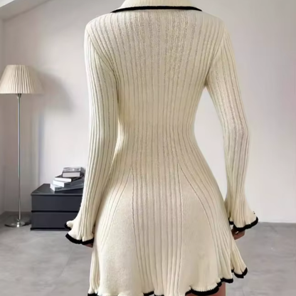 Levoire | Robe tricotée avec col et détails contrastés