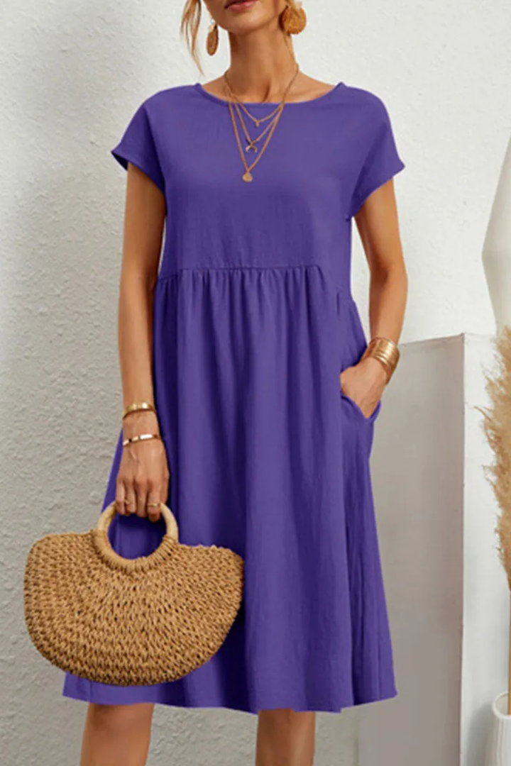 Levoire | Robe décontractée à manches courtes et col rond en patchwork uni Violet