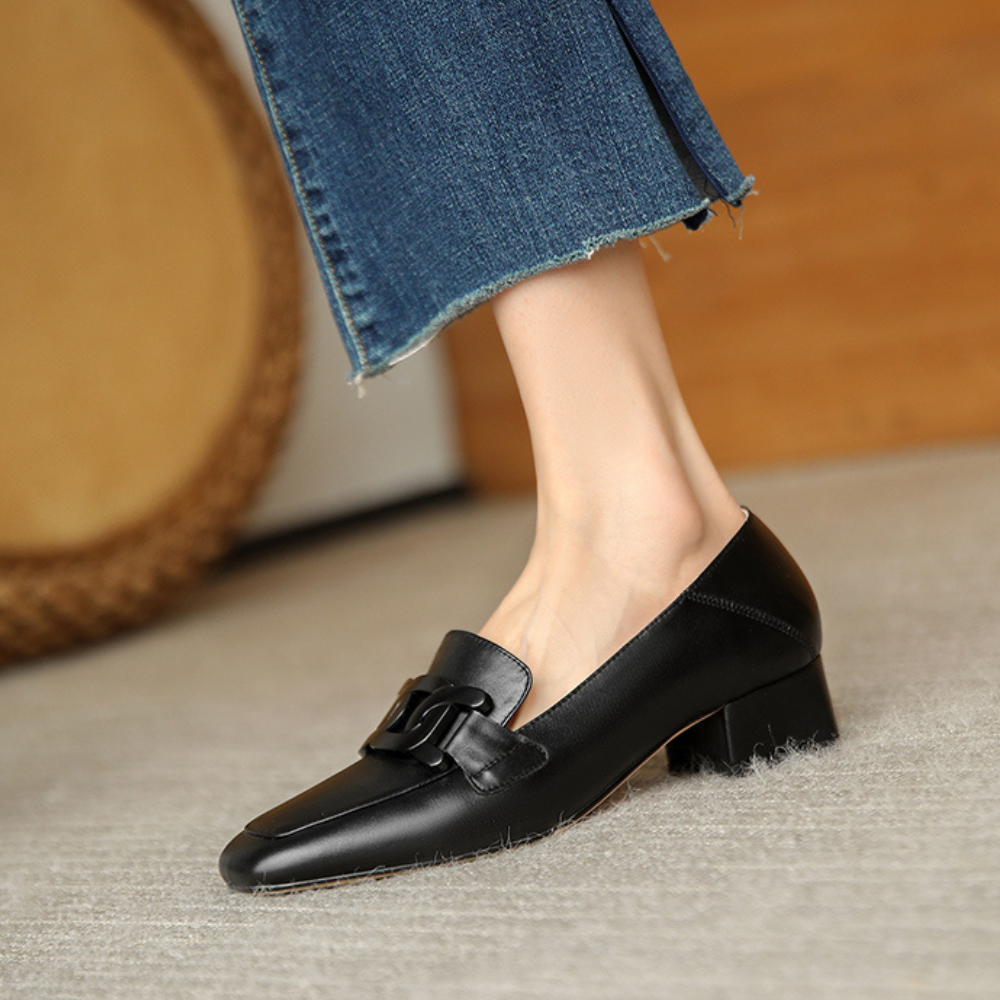 Levoire | Comfortable Shoes With A Medium Heel And Arch Support Sole