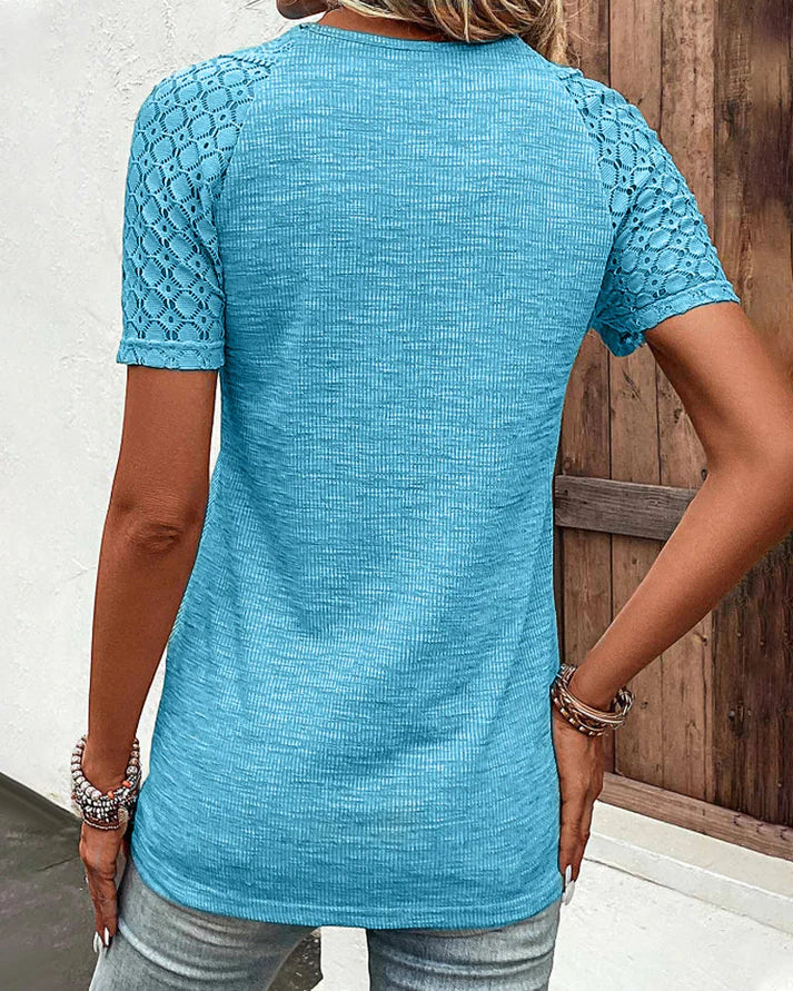 Levoire | Allure Élégante T-Shirt En Dentelle