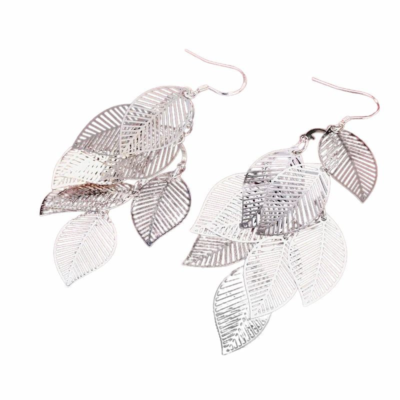 Levoire | Décorations En Feuille Brillantes Avec Des Détails Élégants Bira
