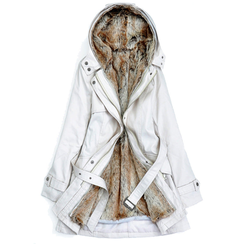Veste de transition isolée pour femmes avec capuche amovible et matériau extérieur durable Levoire