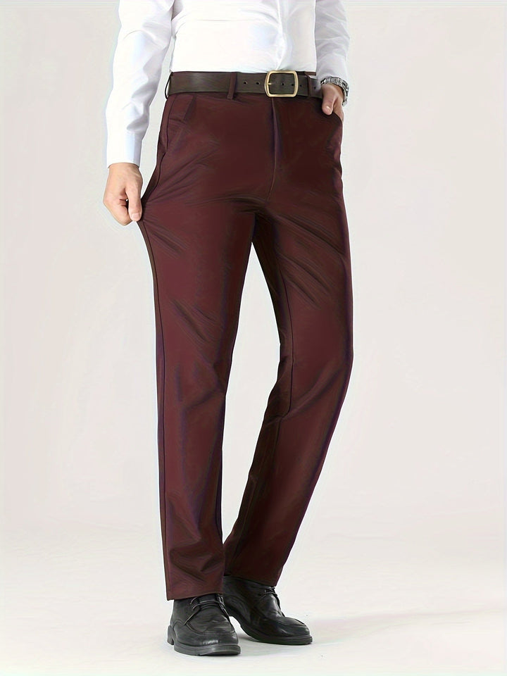 Levoire | Combinaison Élégante Pour Homme En Tissu Élastique Avec Un Design Uni Bordeaux rouge