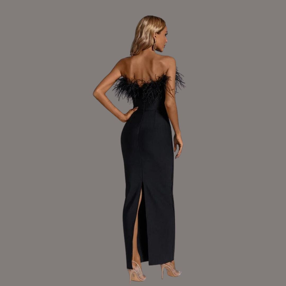 Levoire | Robe élégante avec pompons