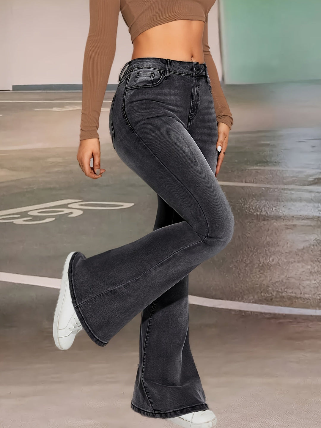 Levoire | Pantalons En Denim Évasés Stretch Noirs Et Gris Élégants Avec Détails De Boutonnage