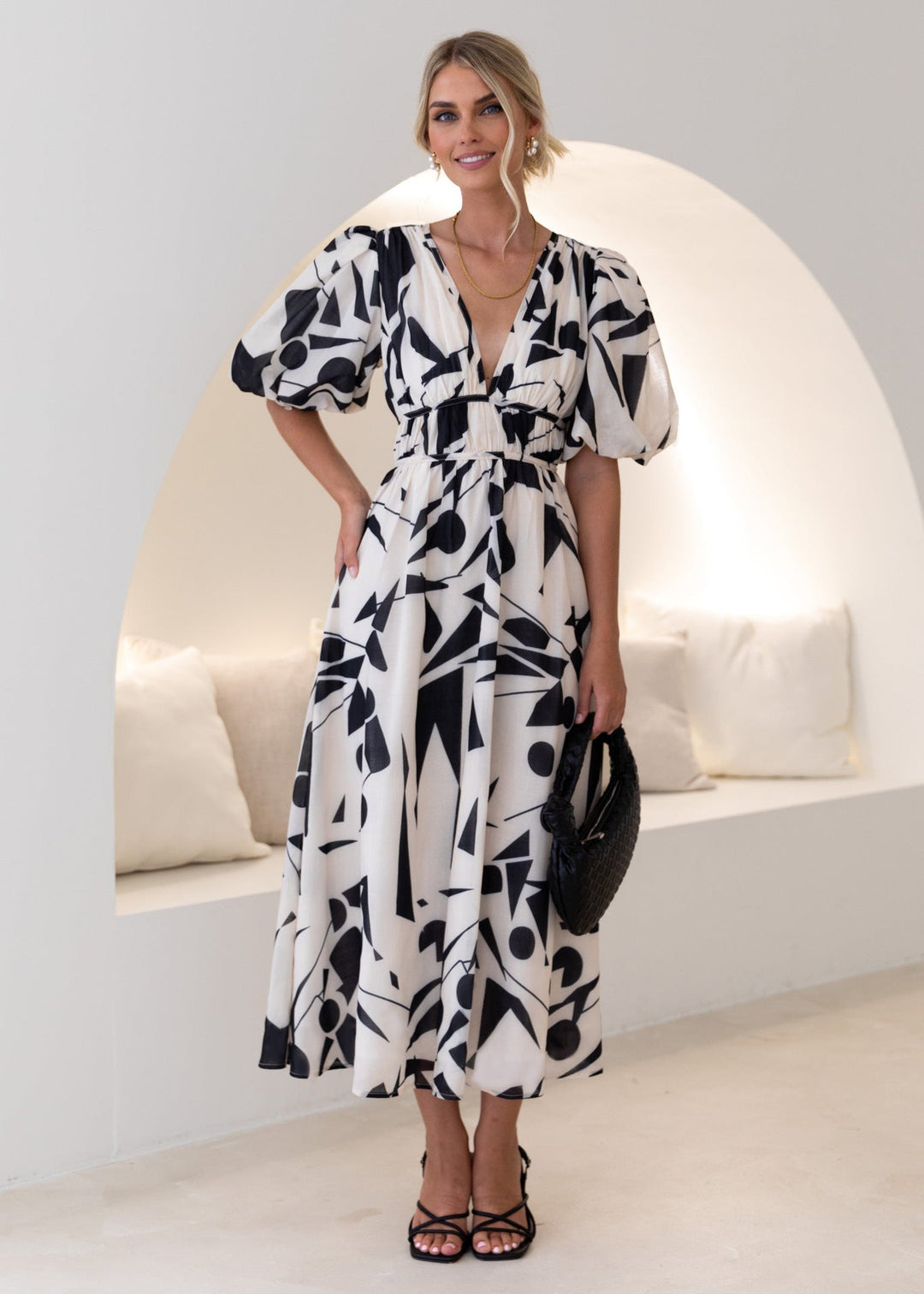 Levoire | Robe Longue Avec Décolleté En V Et Manches Bouffantes Blanc