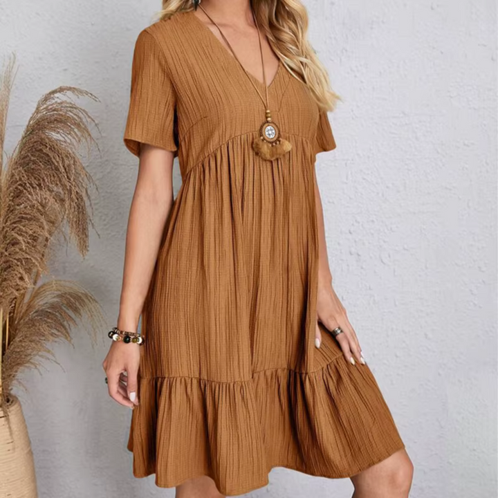 Levoire | Élégante et flatteuse robe plissée Braun