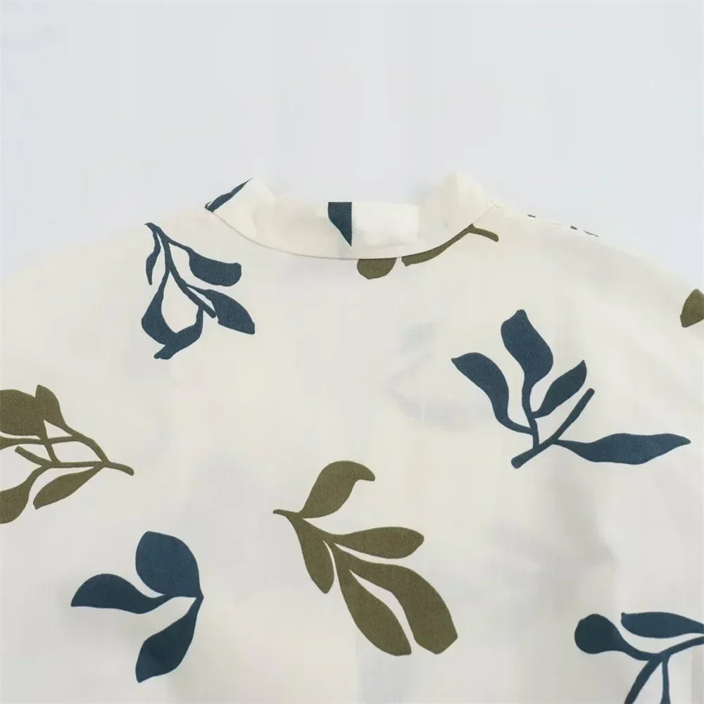 Levoire | Robe Portefeuille Estivale Avec Motifs De Feuilles