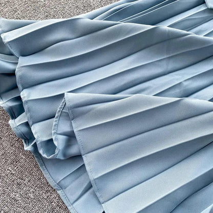 Levoire | Robe ajustée avec col montant