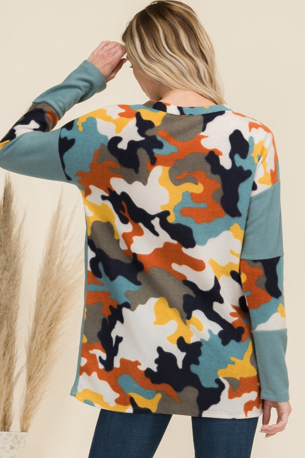 Levoire | Celeste Taille Plus Kameleon-Impression Contraste T-shirt à Manches Longues